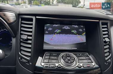 Внедорожник / Кроссовер Infiniti FX 30 2012 в 