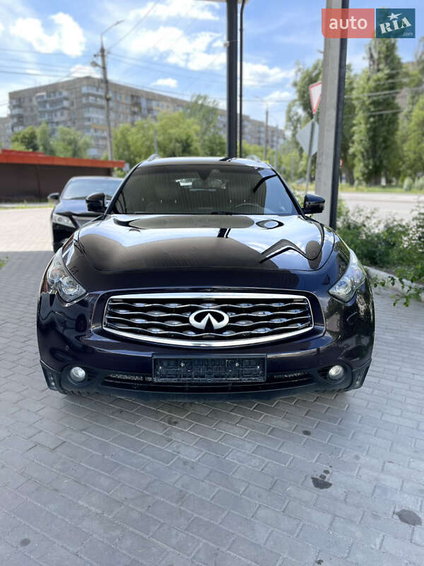 Внедорожник / Кроссовер Infiniti FX 30 2011 в Днепре