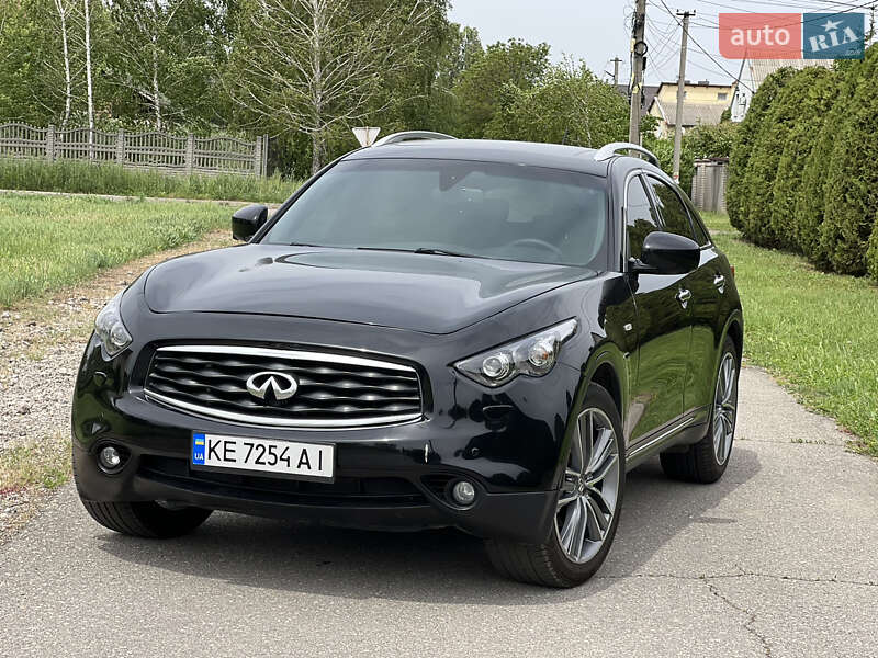 Позашляховик / Кросовер Infiniti FX 30 2010 в Дніпрі