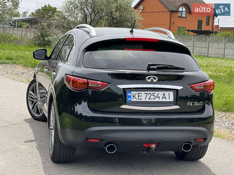 Позашляховик / Кросовер Infiniti FX 30 2010 в Дніпрі