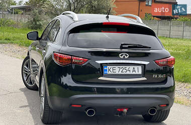 Внедорожник / Кроссовер Infiniti FX 30 2010 в 