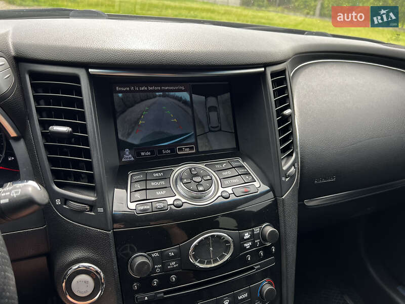 Позашляховик / Кросовер Infiniti FX 30 2010 в Дніпрі