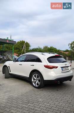 Внедорожник / Кроссовер Infiniti FX 30 2010 в 