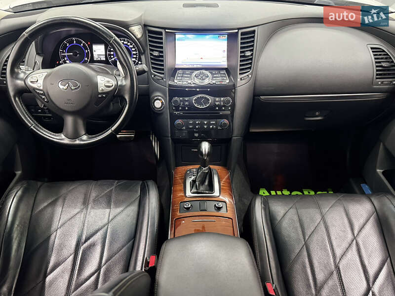 Позашляховик / Кросовер Infiniti FX 30 2013 в Одесі