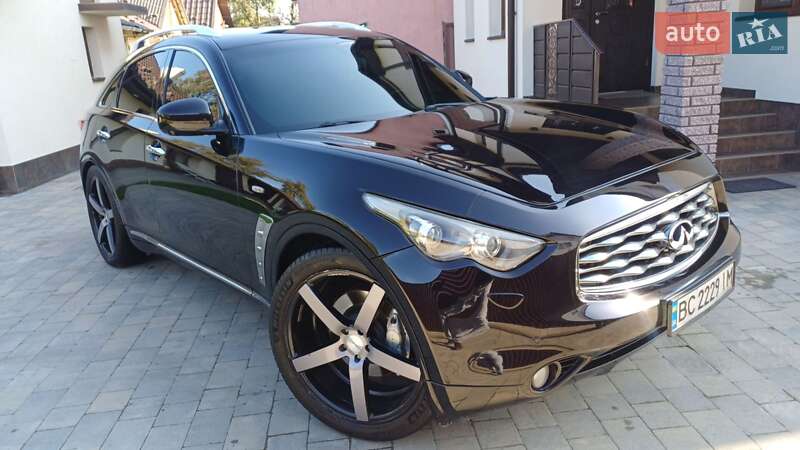Внедорожник / Кроссовер Infiniti FX 30 2011 в Дрогобыче