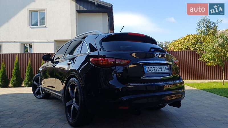 Внедорожник / Кроссовер Infiniti FX 30 2011 в Дрогобыче