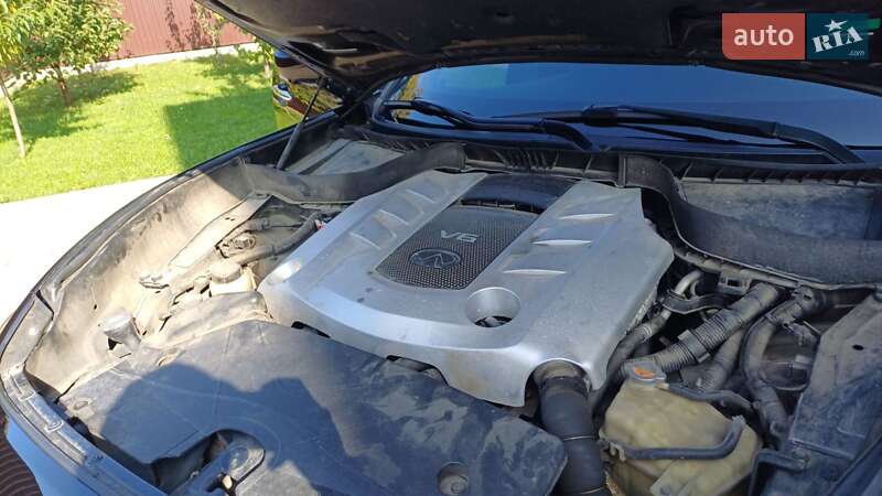 Внедорожник / Кроссовер Infiniti FX 30 2011 в Дрогобыче