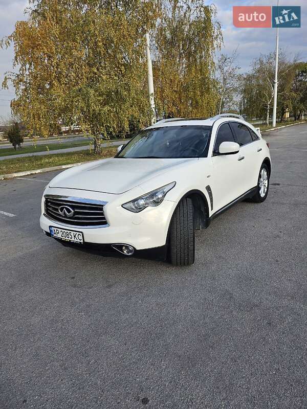 Внедорожник / Кроссовер Infiniti FX 30 2012 в Запорожье