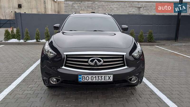 Внедорожник / Кроссовер Infiniti FX 30 2011 в Дубно