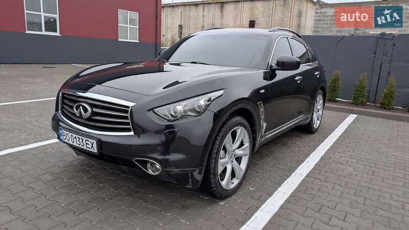 Внедорожник / Кроссовер Infiniti FX 30 2011 в Дубно