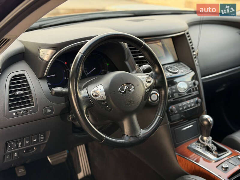 Внедорожник / Кроссовер Infiniti FX 30 2012 в Запорожье