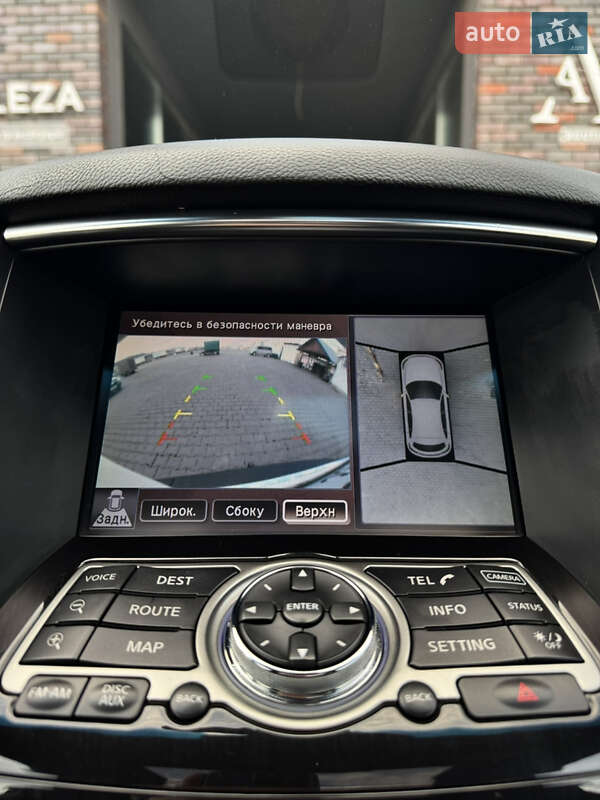 Внедорожник / Кроссовер Infiniti FX 30 2010 в Черновцах