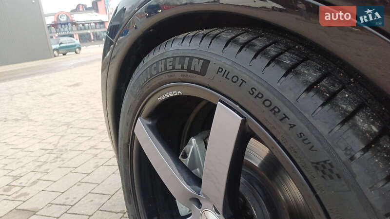 Внедорожник / Кроссовер Infiniti FX 30 2011 в Дрогобыче