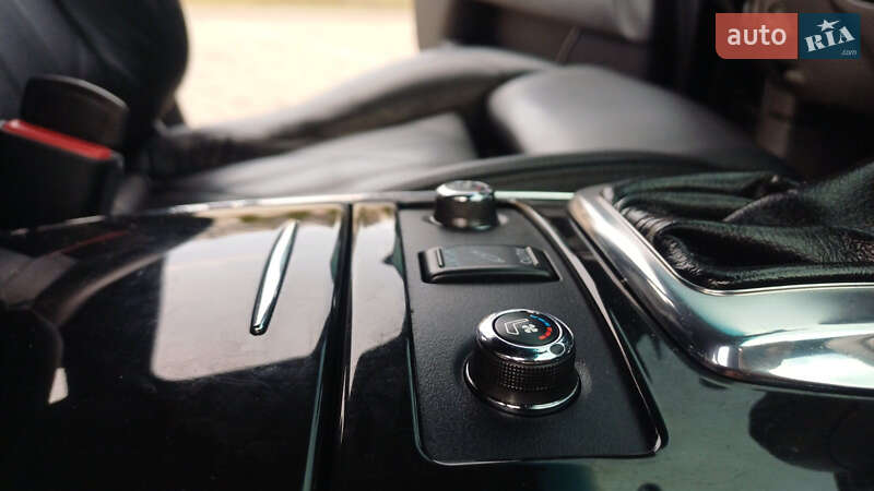 Внедорожник / Кроссовер Infiniti FX 30 2011 в Дрогобыче