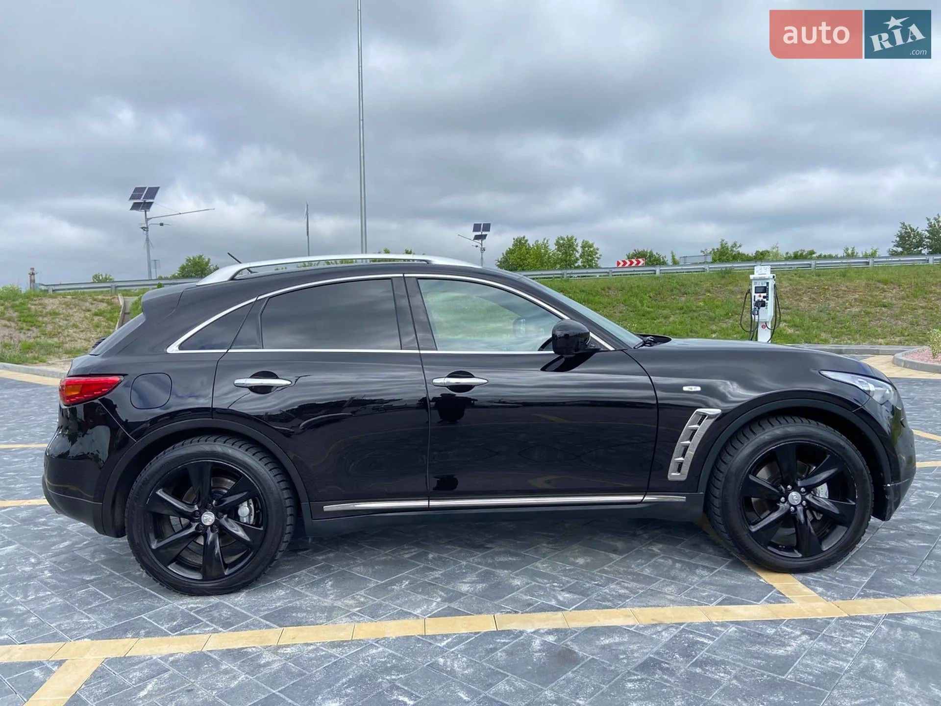 2011 Infiniti FX - мініатюра 20