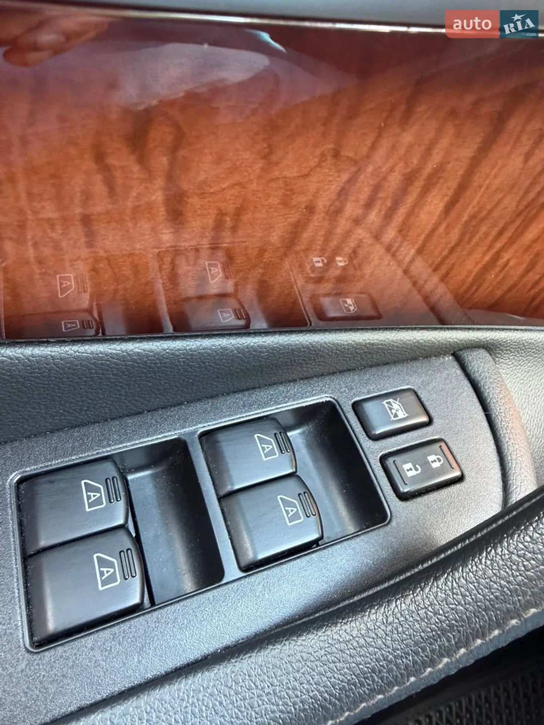 2012 Infiniti FX - мініатюра 25