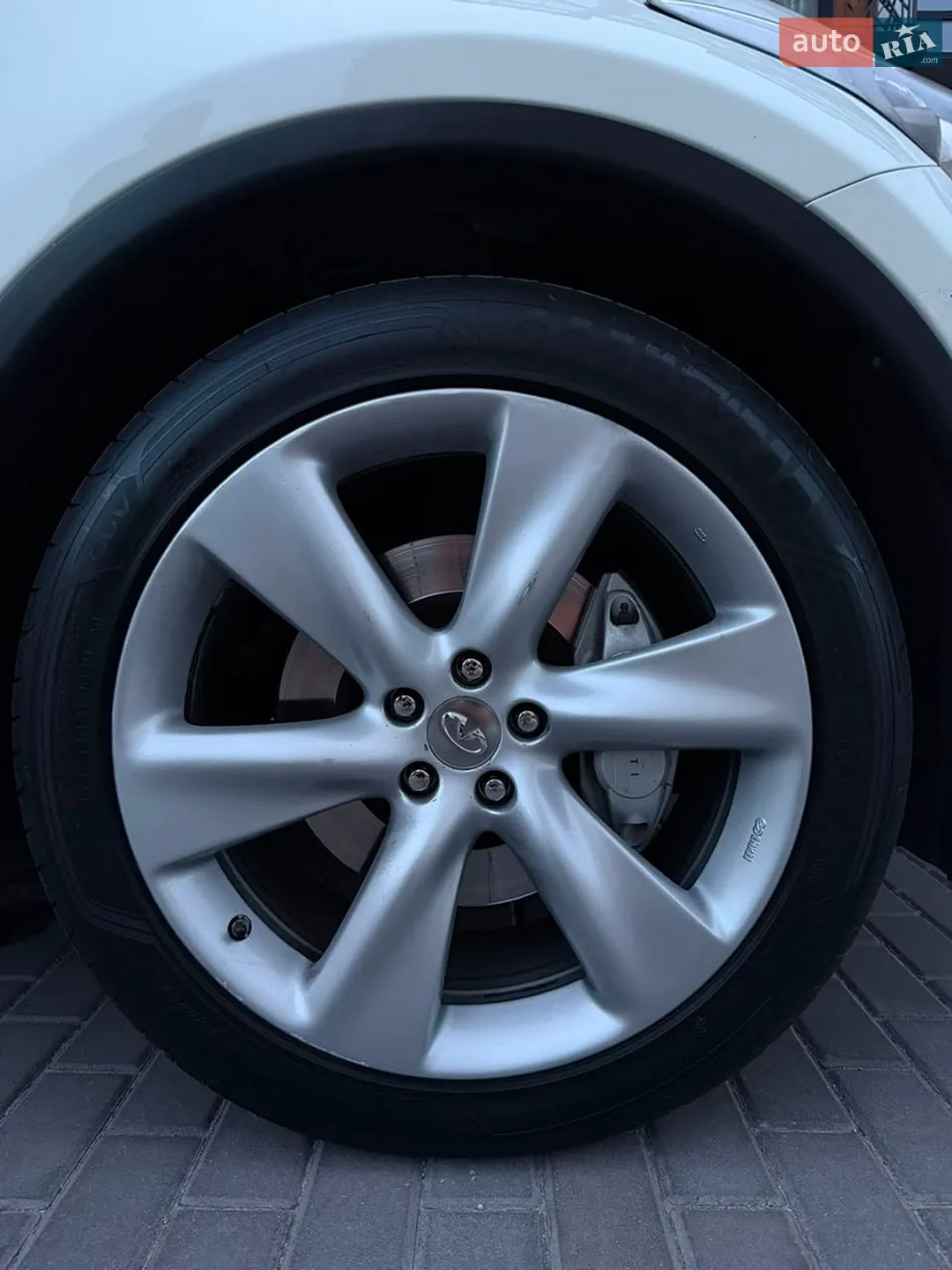 2011 Infiniti FX - мініатюра 2
