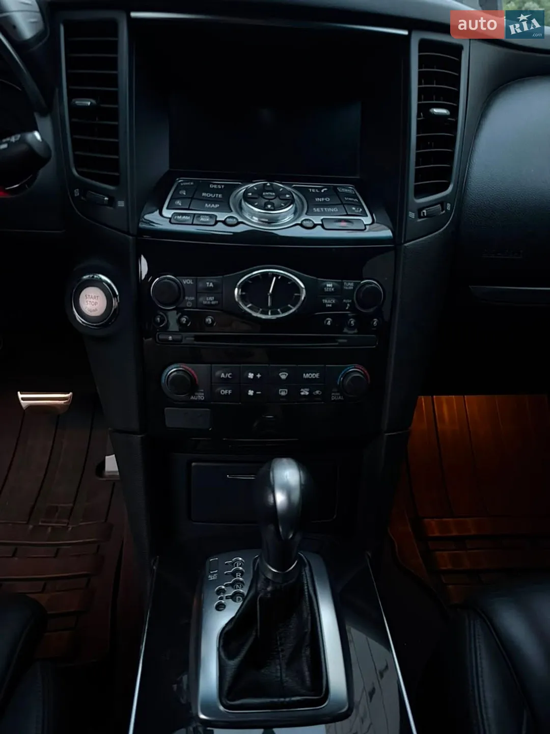 2011 Infiniti FX - мініатюра 15