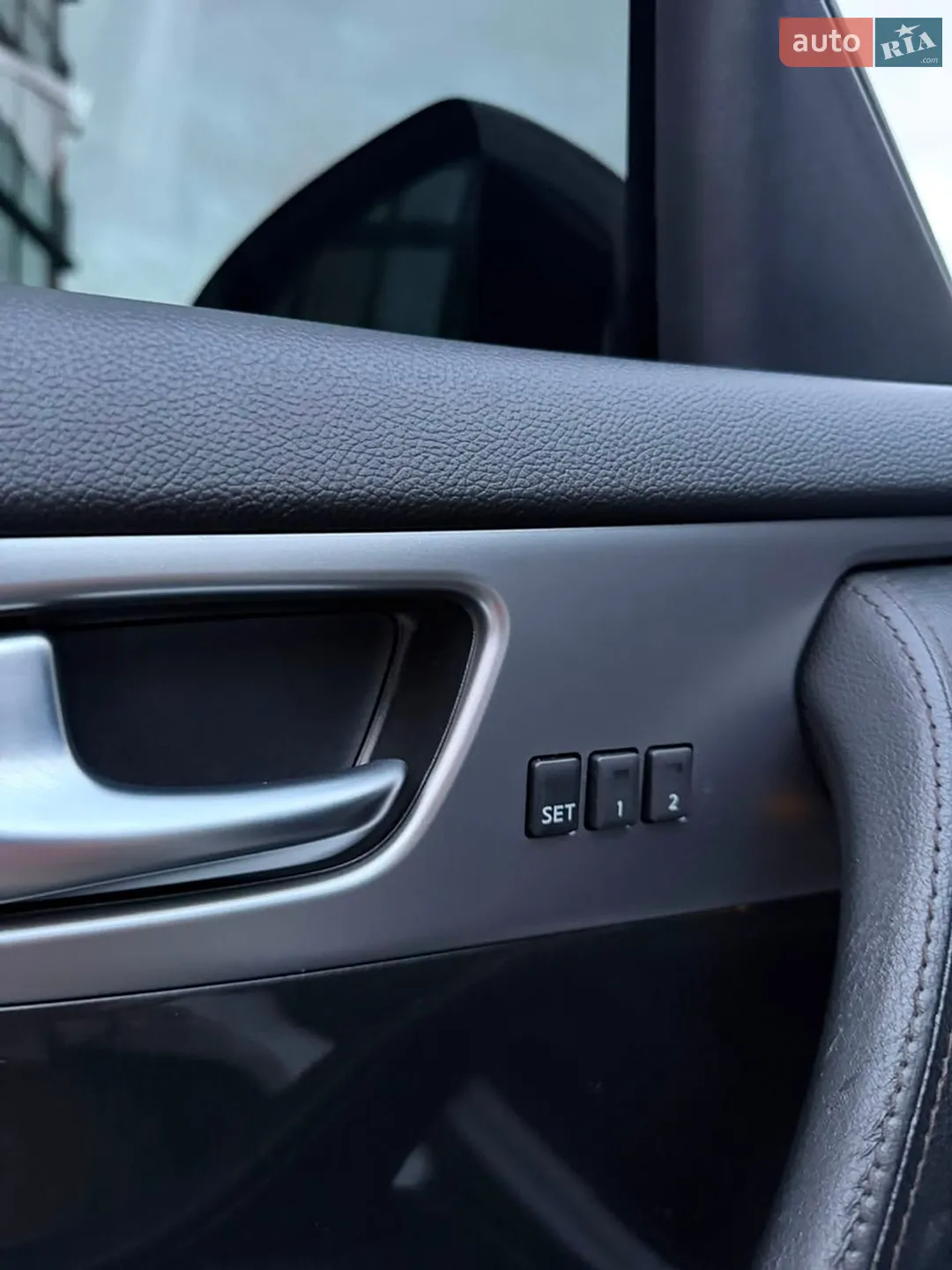 2011 Infiniti FX - мініатюра 6