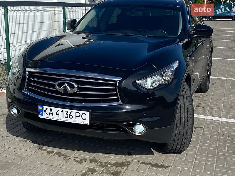 Infiniti FX 30