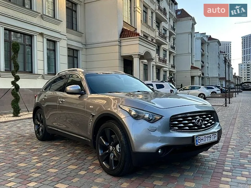 Infiniti FX 30