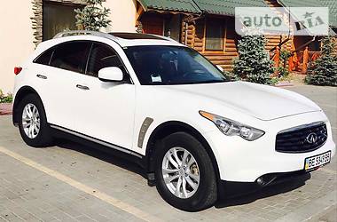 Внедорожник / Кроссовер Infiniti FX 35 2009 в Херсоне