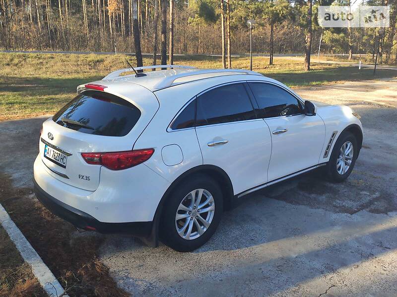 Внедорожник / Кроссовер Infiniti FX 35 2008 в Киеве
