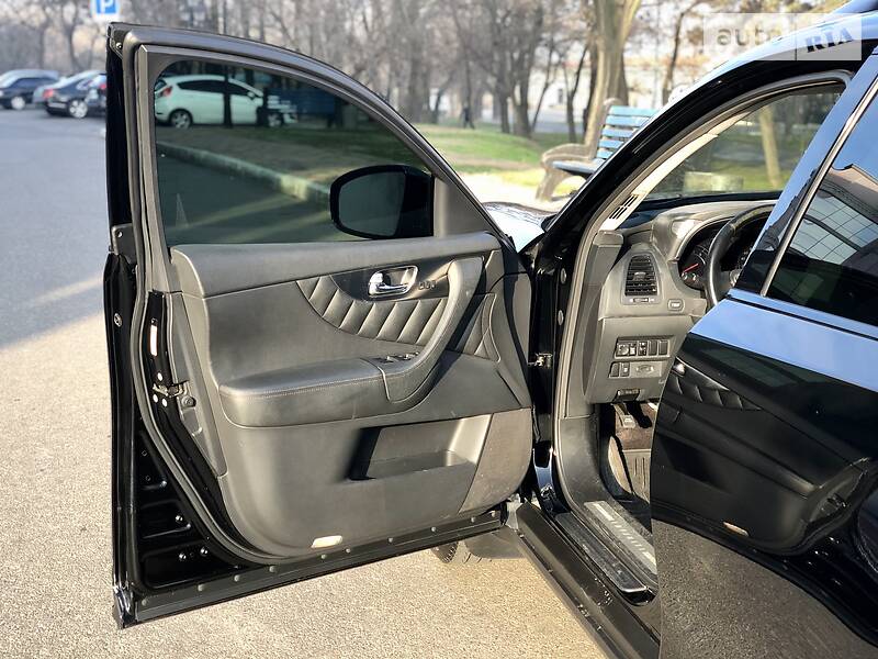 Позашляховик / Кросовер Infiniti FX 35 2008 в Одесі