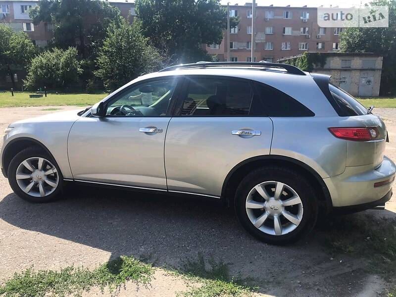 Позашляховик / Кросовер Infiniti FX 35 2003 в Харкові