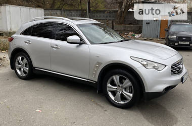 Позашляховик / Кросовер Infiniti FX 35 2008 в Києві