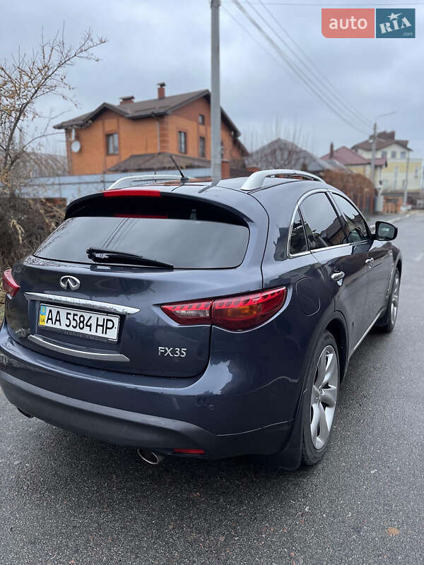 Позашляховик / Кросовер Infiniti FX 35 2008 в Києві