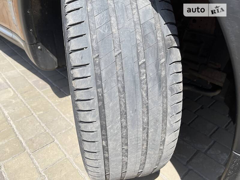 Позашляховик / Кросовер Infiniti FX 35 2008 в Петровому
