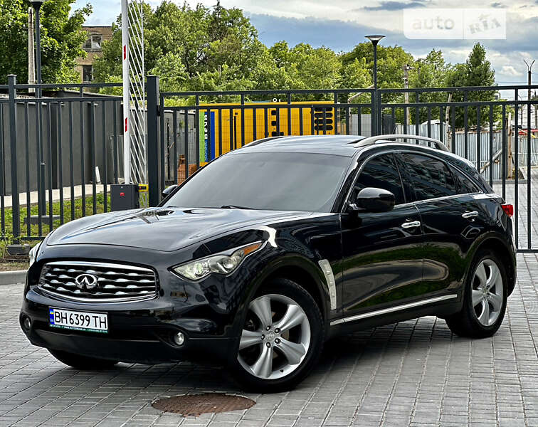 Внедорожник / Кроссовер Infiniti FX 35 2008 в 