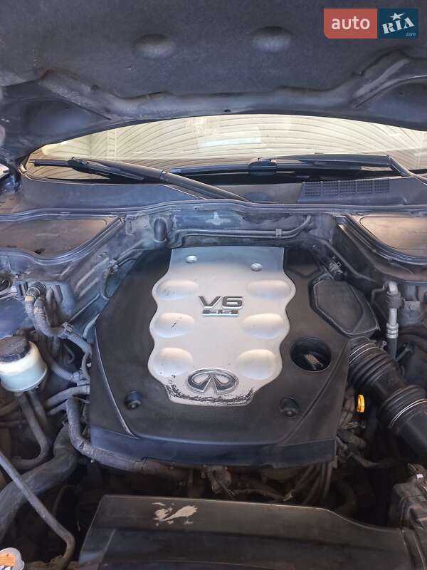 Позашляховик / Кросовер Infiniti FX 35 2005 в Херсоні фото 5 Позашляховик / Кросовер Infiniti FX 35 2005 в Херсоні
