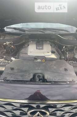 Внедорожник / Кроссовер Infiniti FX 35 2009 в 