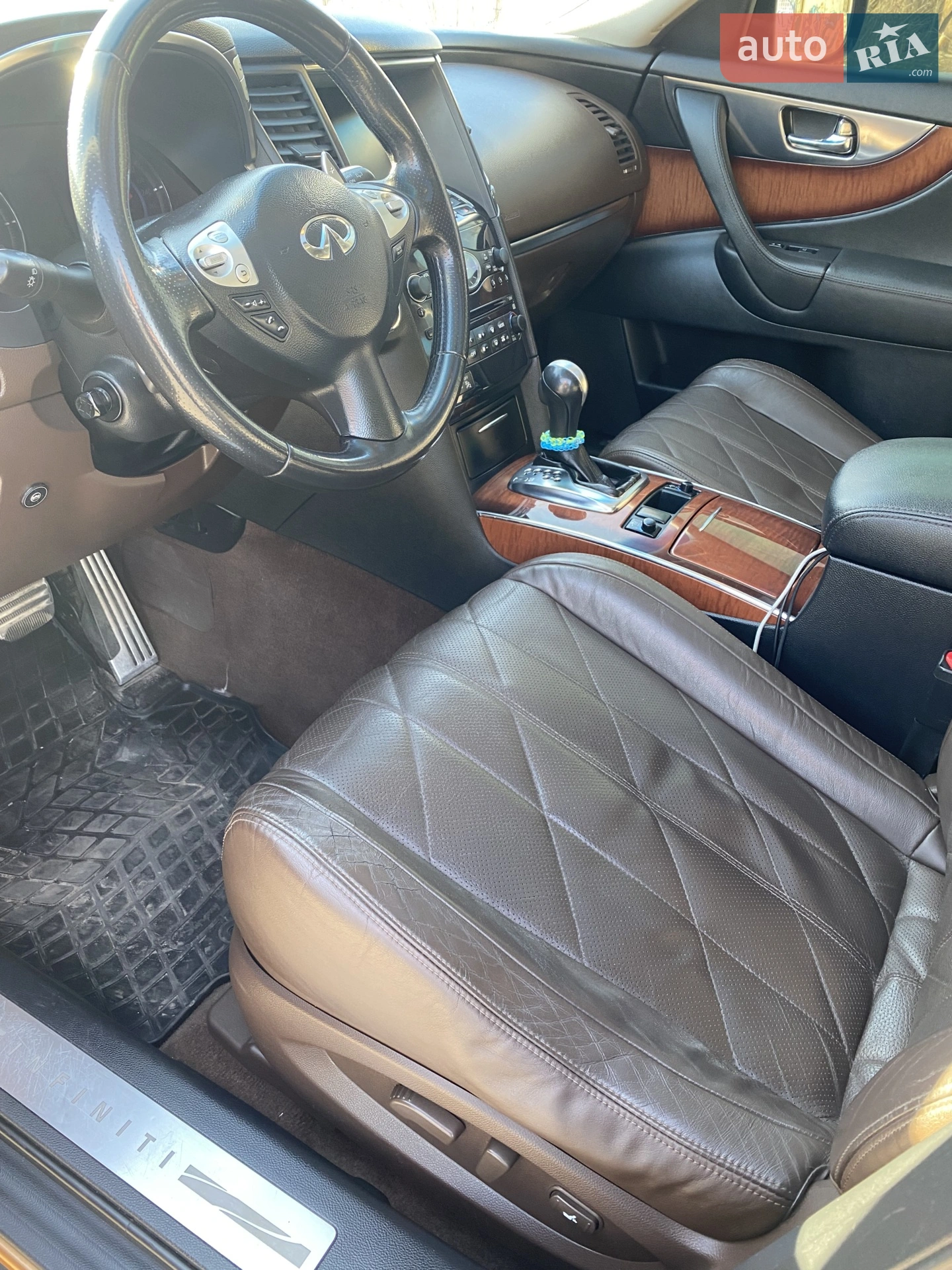 2010 Infiniti FX - мініатюра 9