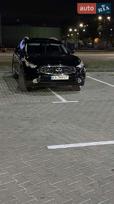 Позашляховик / Кросовер Infiniti FX 35 2008 в Києві