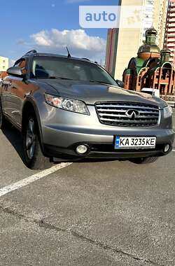 Внедорожник / Кроссовер Infiniti FX 35 2005 в Киеве