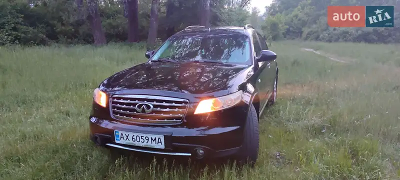 Infiniti FX 35