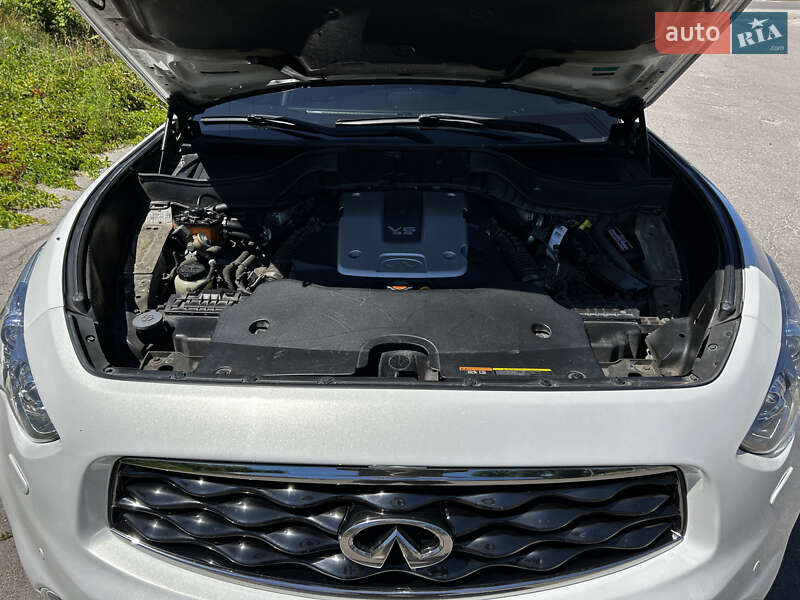 Внедорожник / Кроссовер Infiniti FX 35 2009 в Киеве