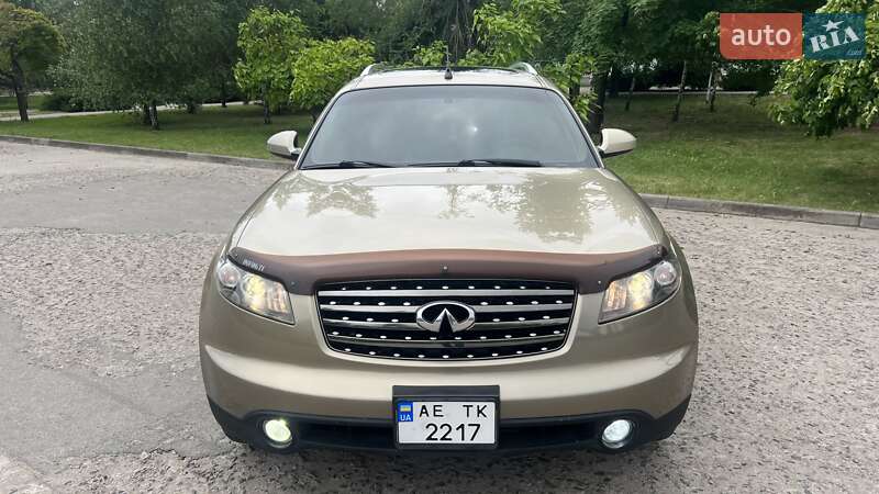 Внедорожник / Кроссовер Infiniti FX 35 2004 в Кривом Роге