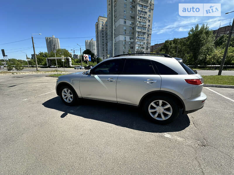 Внедорожник / Кроссовер Infiniti FX 35 2004 в Днепре фото 7 Внедорожник / Кроссовер Infiniti FX 35 2004 в Днепре