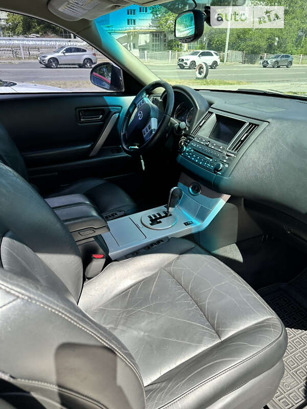 Внедорожник / Кроссовер Infiniti FX 35 2004 в Днепре фото 27 Внедорожник / Кроссовер Infiniti FX 35 2004 в Днепре
