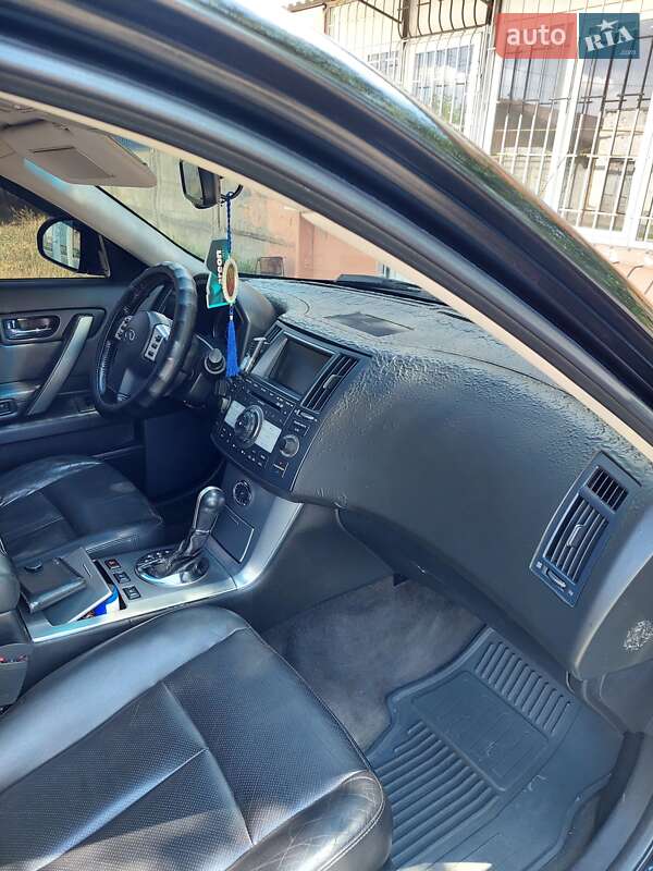 Внедорожник / Кроссовер Infiniti FX 35 2007 в Измаиле