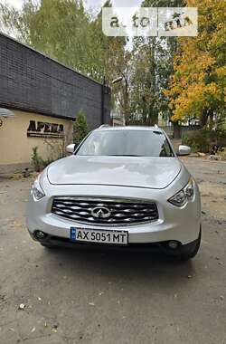 Внедорожник / Кроссовер Infiniti FX 35 2010 в Харькове