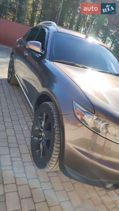 Позашляховик / Кросовер Infiniti FX 35 2007 в Сторожинці