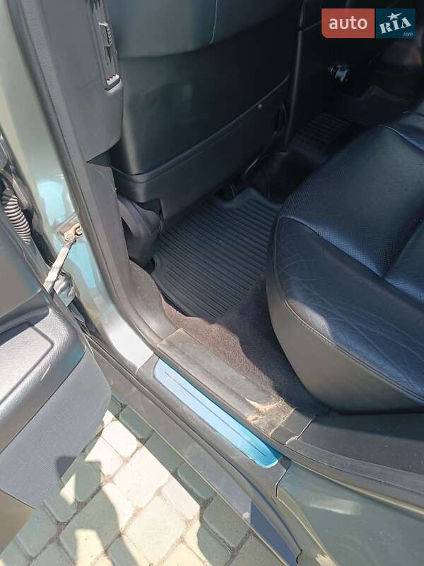 Позашляховик / Кросовер Infiniti FX 35 2007 в Одесі фото 16 Позашляховик / Кросовер Infiniti FX 35 2007 в Одесі