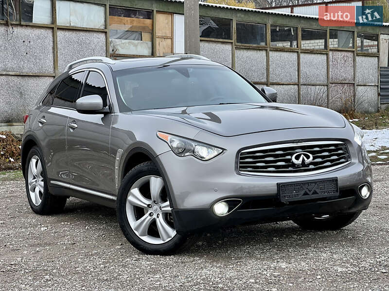 Внедорожник / Кроссовер Infiniti FX 35 2009 в Валках