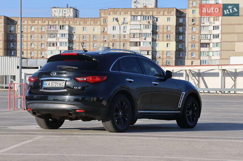 Позашляховик / Кросовер Infiniti FX 35 2008 в Києві