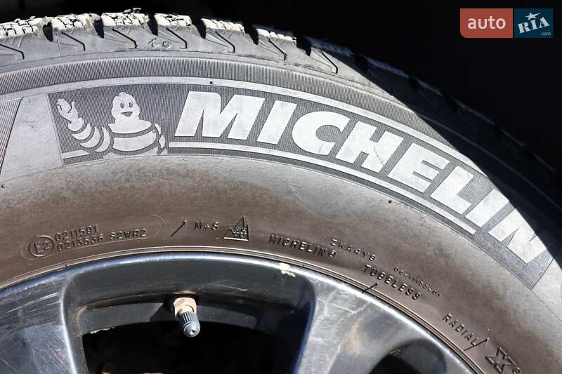 Позашляховик / Кросовер Infiniti FX 35 2008 в Києві